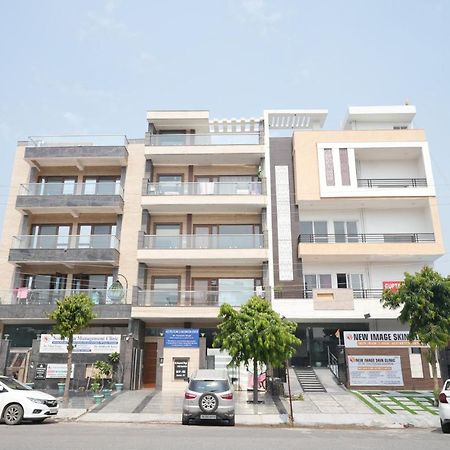 Gupta Residency Near Ajnara Heritage نويدا المظهر الخارجي الصورة