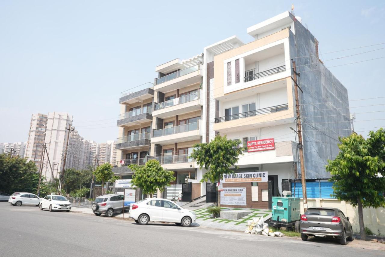 Gupta Residency Near Ajnara Heritage نويدا المظهر الخارجي الصورة